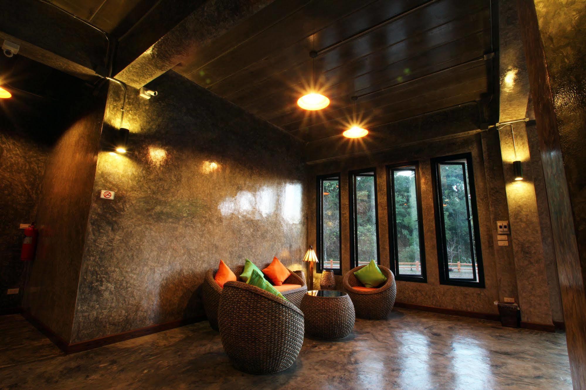 Hongfu Boutique Resort Doi Maesalong Сантихири Экстерьер фото