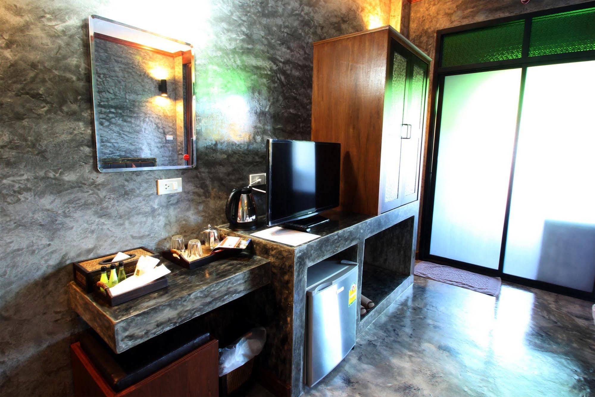 Hongfu Boutique Resort Doi Maesalong Сантихири Экстерьер фото
